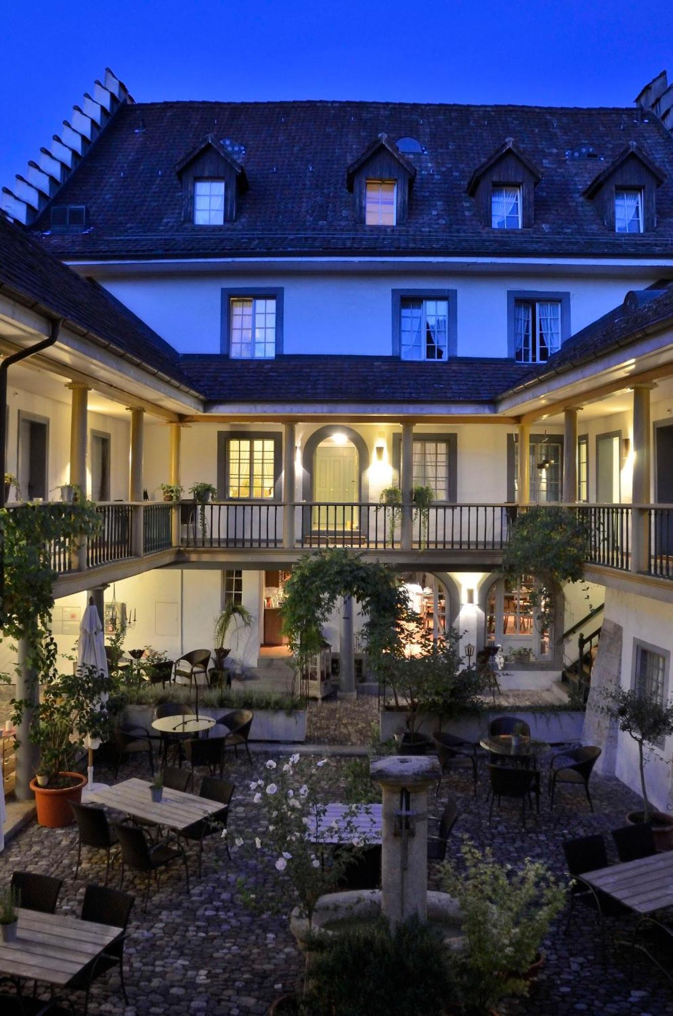 Gasthof Zur Waag Zurzach Exterior photo